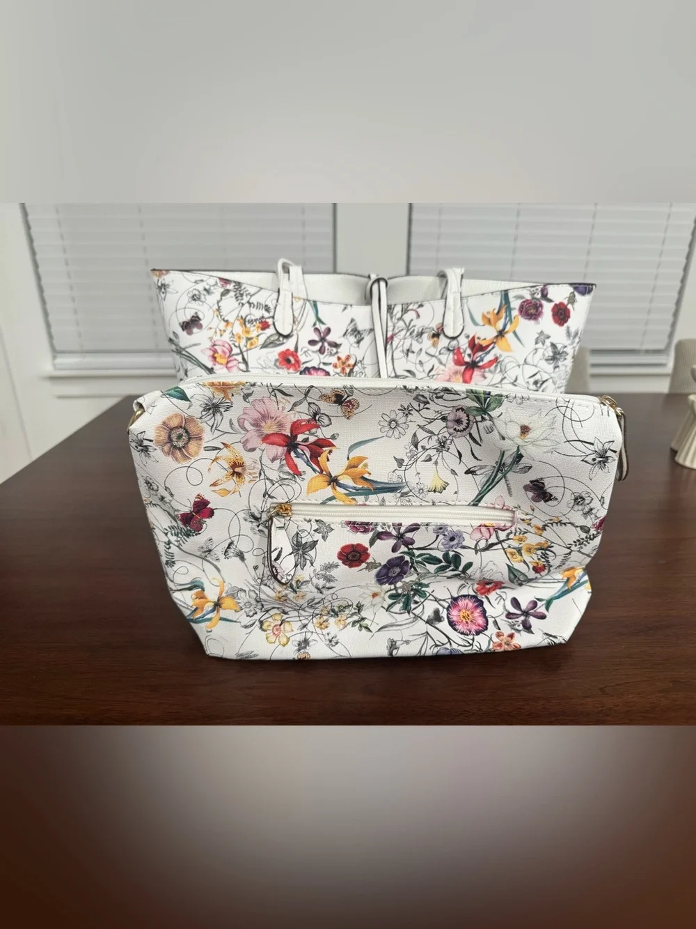 Cape Cod Tote with Matching Crossbody Insert